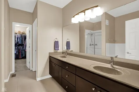 1598 Lacebark Drive Greenwood IN 46143