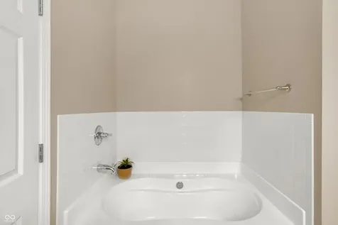 1598 Lacebark Drive Greenwood IN 46143