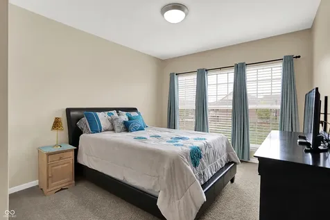 1598 Lacebark Drive Greenwood IN 46143