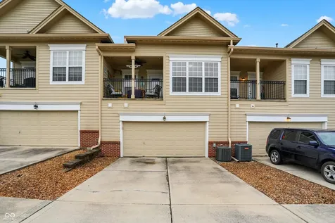 1598 Lacebark Drive Greenwood IN 46143