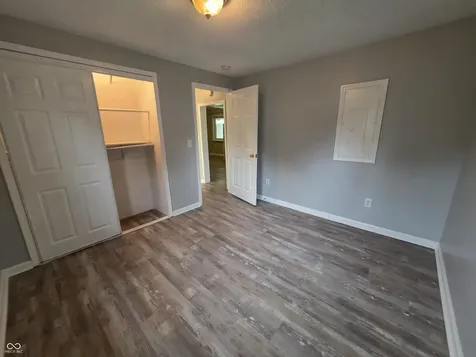 410 N 20th Avenue Beech Grove IN 46107