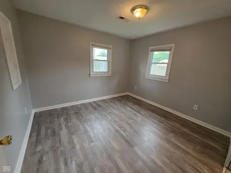 410 N 20th Avenue Beech Grove IN 46107