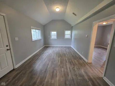 410 N 20th Avenue Beech Grove IN 46107