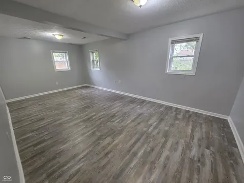 410 N 20th Avenue Beech Grove IN 46107