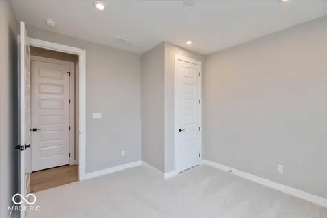 6028 Georgica Lane Mccordsville IN 46055