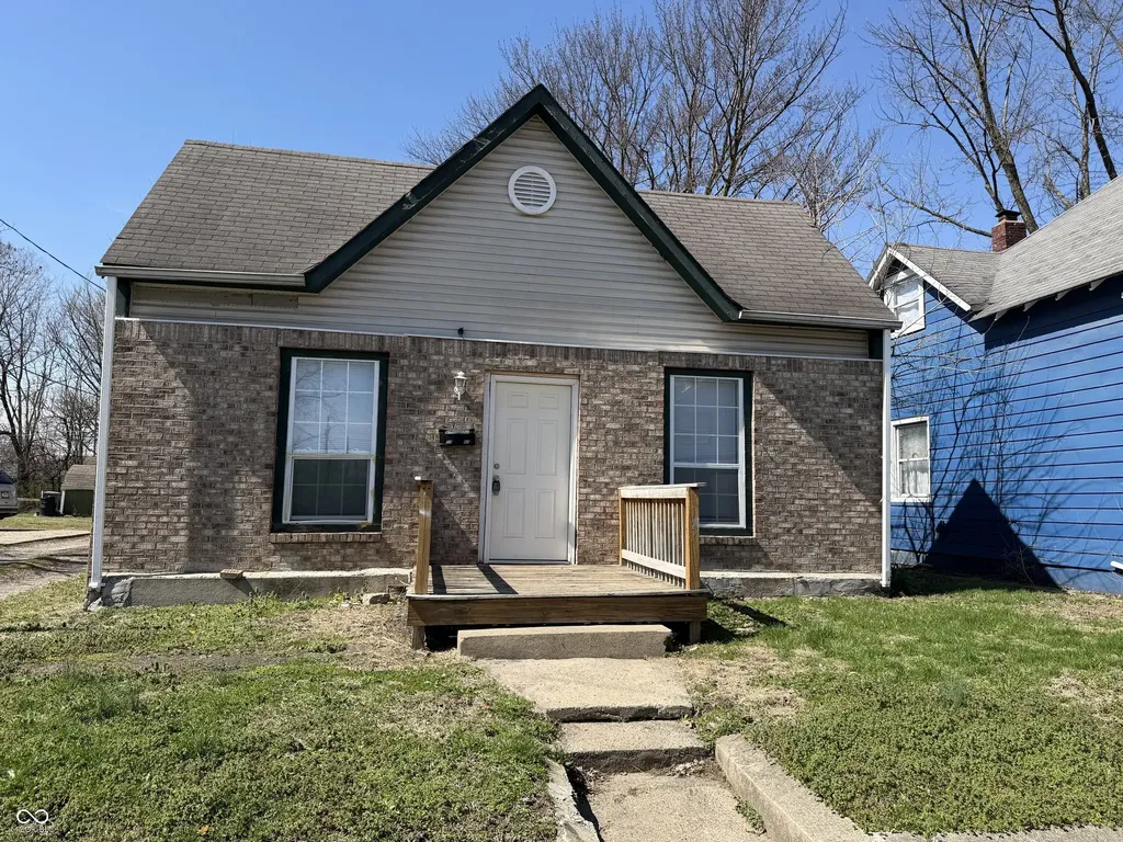 1342 Lee Street Indianapolis IN 46221