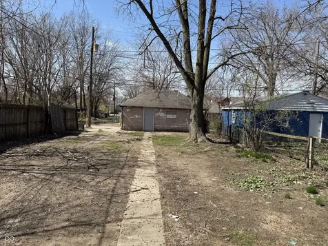 1342 Lee Street Indianapolis IN 46221