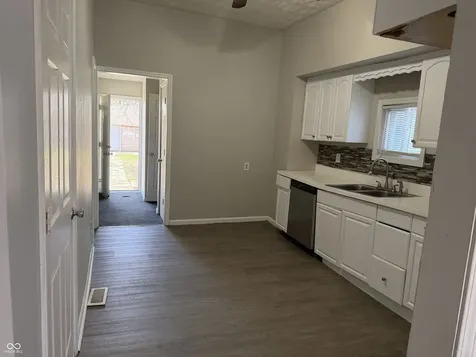 1342 Lee Street Indianapolis IN 46221