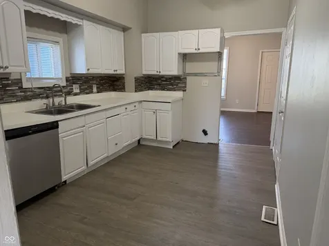 1342 Lee Street Indianapolis IN 46221