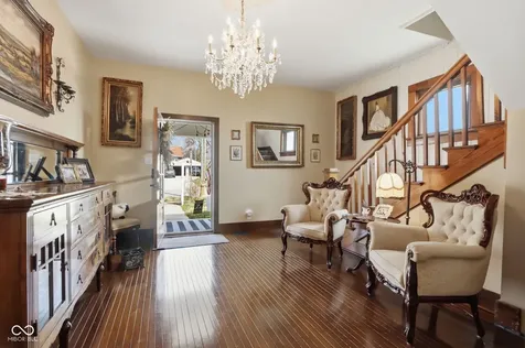 1607 Cherry Street Noblesville IN 46060