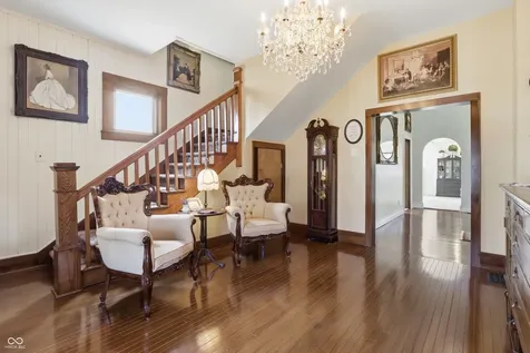 1607 Cherry Street Noblesville IN 46060