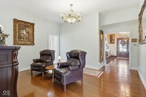 1607 Cherry Street Noblesville IN 46060