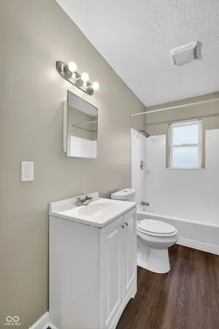 3708 E 35th Street Indianapolis IN 46218