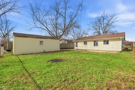 2818 Apache Drive Anderson IN 46012