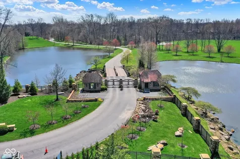 1 Woodard Bluff Zionsville IN 46077