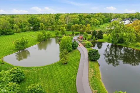 1 Woodard Bluff Zionsville IN 46077