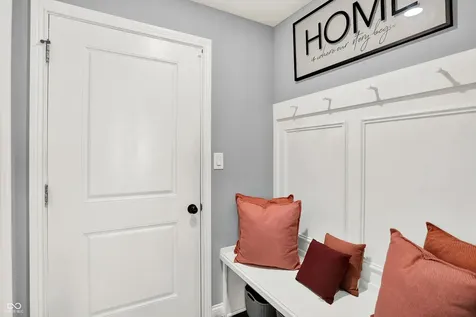 7303 Dodson Lane Whitestown IN 46075