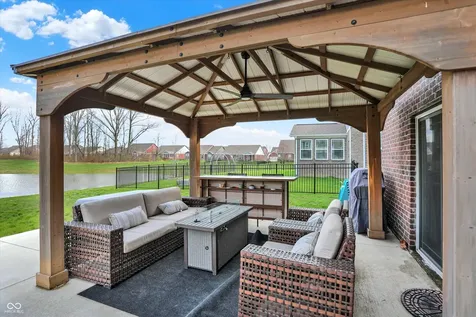 7303 Dodson Lane Whitestown IN 46075