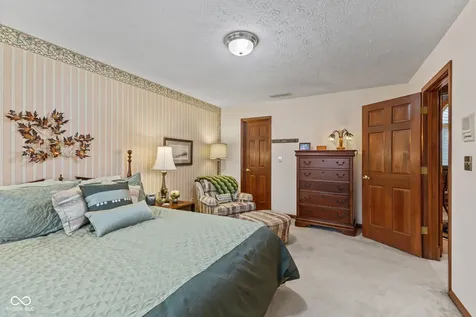 10373 Quiet Way Indianapolis IN 46239