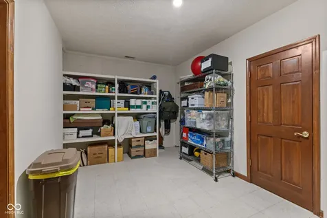 10373 Quiet Way Indianapolis IN 46239
