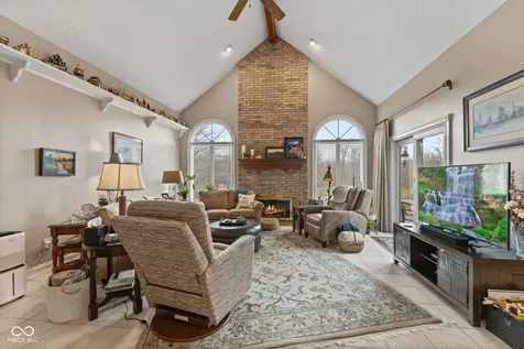 10373 Quiet Way Indianapolis IN 46239