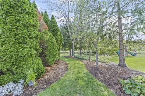 10373 Quiet Way Indianapolis IN 46239