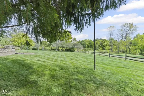 10373 Quiet Way Indianapolis IN 46239