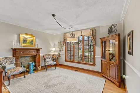 10373 Quiet Way Indianapolis IN 46239