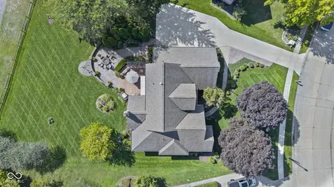 10373 Quiet Way Indianapolis IN 46239