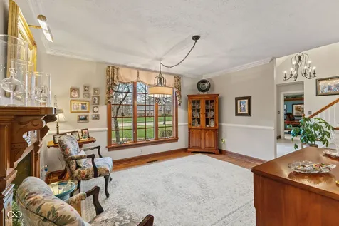 10373 Quiet Way Indianapolis IN 46239