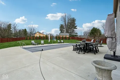 6540 Cougar Court Indianapolis IN 46237