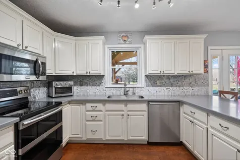 19910 State Road 37 N Noblesville IN 46060