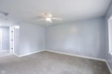 1022 Ashland Avenue Whiteland IN 46184