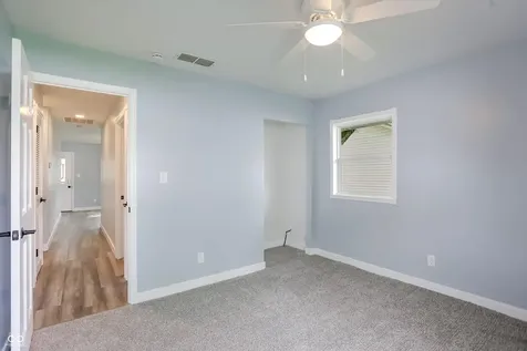 1022 Ashland Avenue Whiteland IN 46184