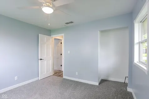 1022 Ashland Avenue Whiteland IN 46184