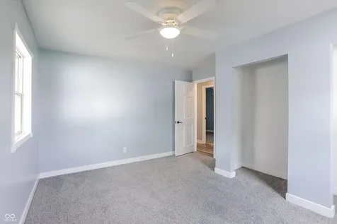 1022 Ashland Avenue Whiteland IN 46184