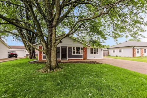 1022 Ashland Avenue Whiteland IN 46184