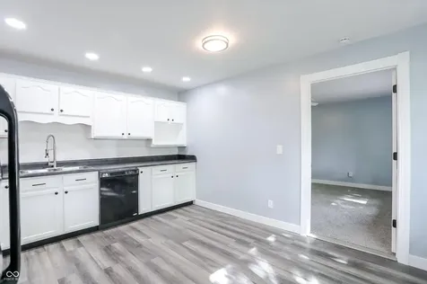 1022 Ashland Avenue Whiteland IN 46184