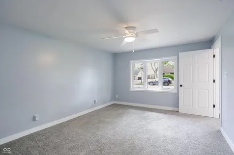1022 Ashland Avenue Whiteland IN 46184