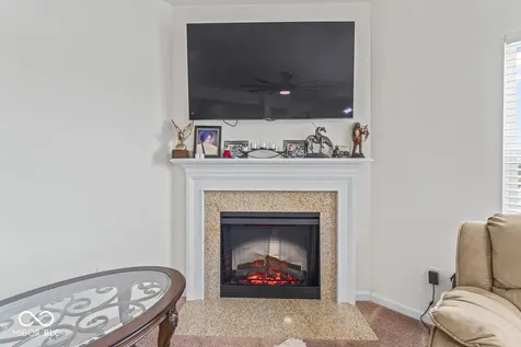 5924 Wintersweet Lane Whitestown IN 46075