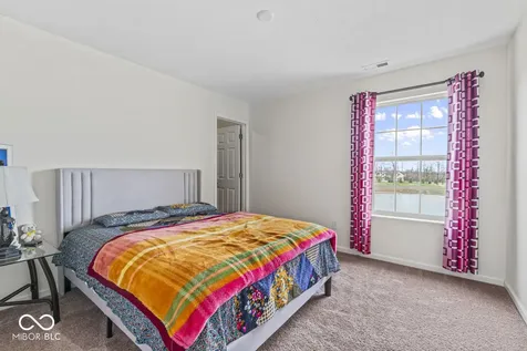 5924 Wintersweet Lane Whitestown IN 46075