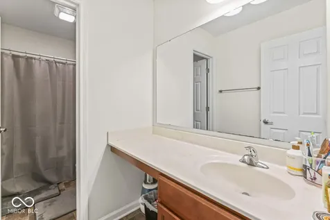 5924 Wintersweet Lane Whitestown IN 46075