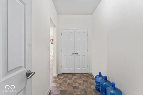 5924 Wintersweet Lane Whitestown IN 46075