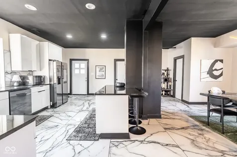 2207 Lexington Avenue Indianapolis IN 46203