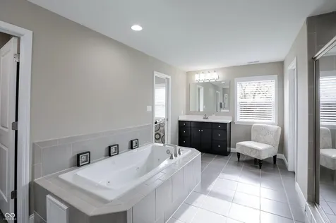 11579 Townsend Court Fishers IN 46037