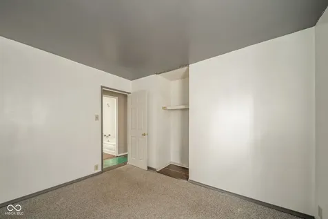 2742 Apache Drive Anderson IN 46012
