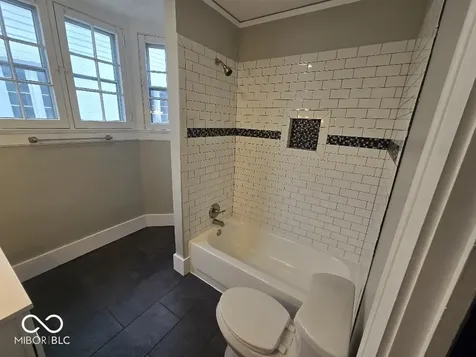 3848 Washington Boulevard Indianapolis IN 46205