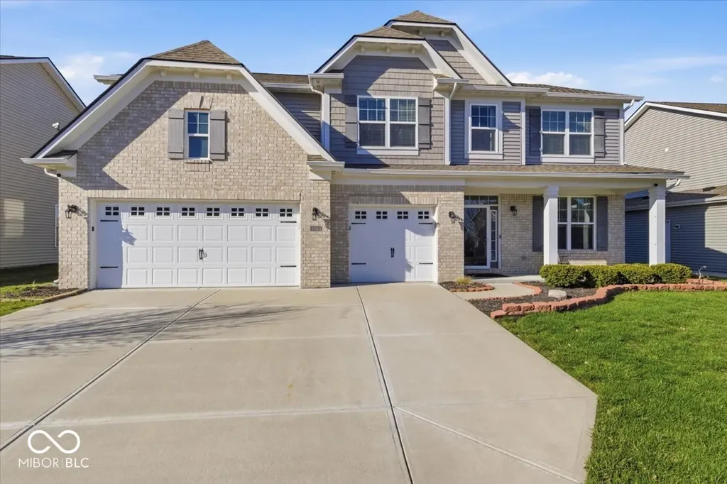 1276 Sanderling Drive Greenwood IN 46143