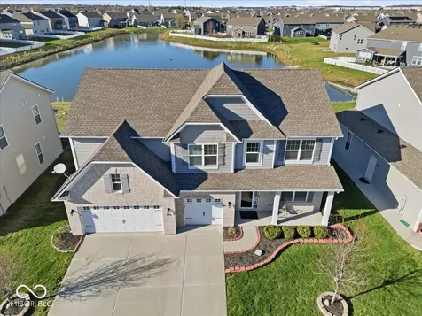 1276 Sanderling Drive Greenwood IN 46143