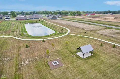 2190 Aviary Lane Danville IN 46122